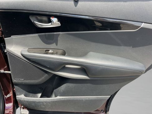 Used 2019 Kia Sorento EX w/ EX Touring Package FWD image 21