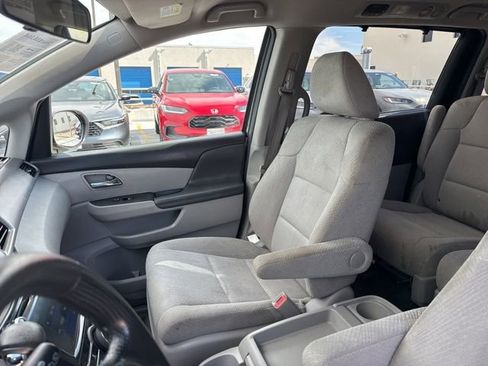 Used 2015 Honda Odyssey EX image 13