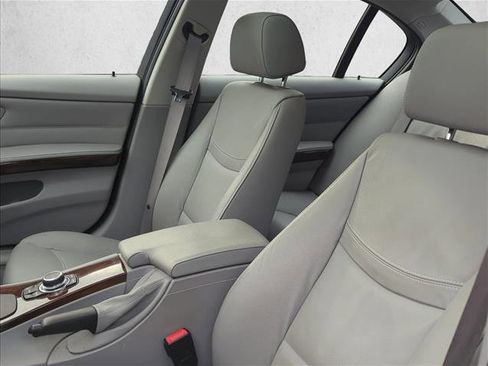 Used 2011 BMW 328i Sedan image 11