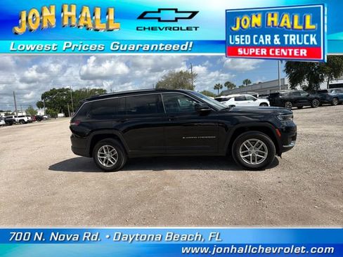 Used 2023 Jeep Grand Cherokee L Laredo w/ Luxury Tech Group I RWD image 16