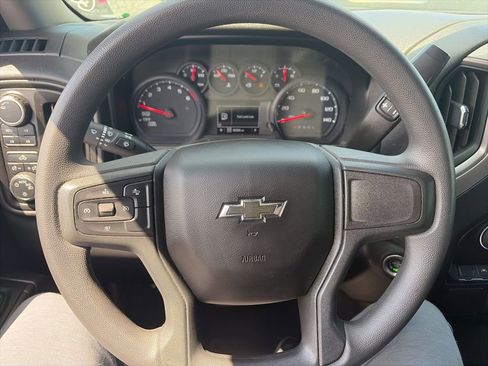 Used 2022 Chevrolet Silverado 1500 Custom Trail Boss w/ LPO, Dark Essentials Package image 13