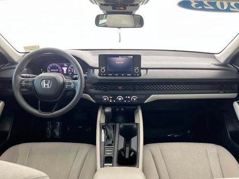Used 2023 Honda Accord LX image 14