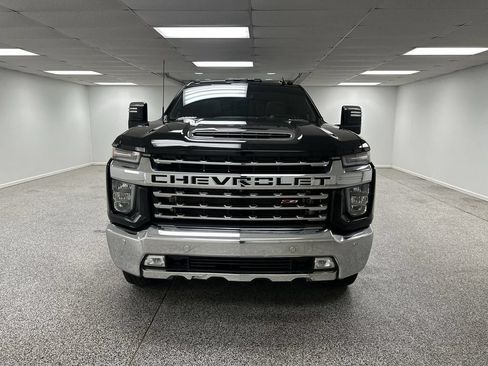 Used 2020 Chevrolet Silverado 2500 LTZ w/ LTZ Plus Package AWD/4WD image 3