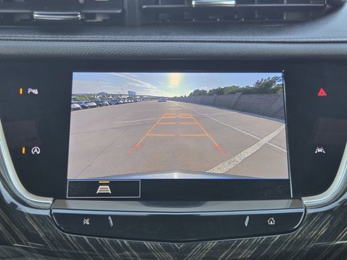 Used 2022 Cadillac XT6 Premium Luxury FWD image 14