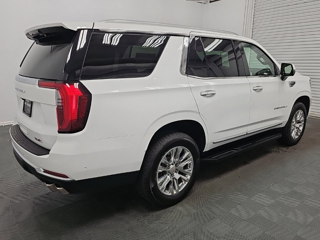 Certified 2025 GMC Yukon Denali RWD image 9