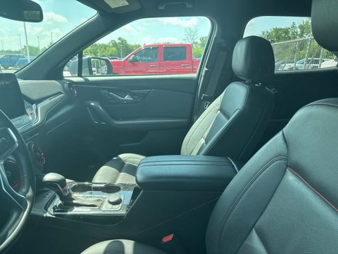 Used 2024 Chevrolet Blazer RS w/ Enhanced Convenience Package FWD image 30