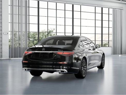 Used 2025 Mercedes-Benz S 580 4MATIC Sedan image 23