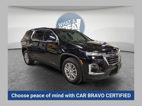 Certified 2023 Chevrolet Traverse LT AWD/4WD image 1