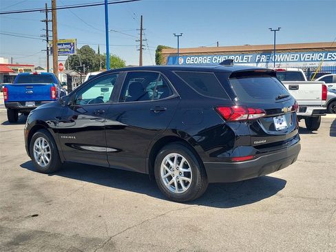 Certified 2023 Chevrolet Equinox LS FWD image 31