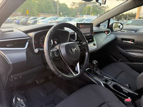 Used 2019 Toyota Corolla SE image 14