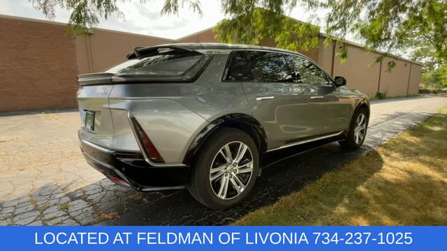 Certified 2024 Cadillac Lyriq Tech AWD/4WD image 8