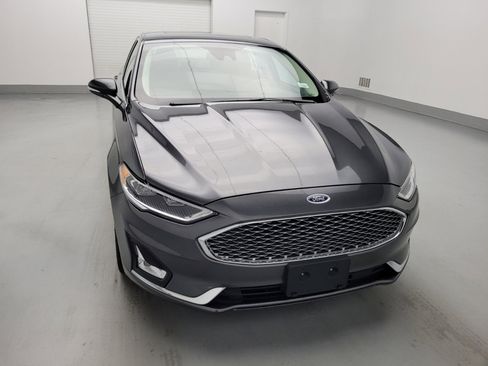 Used 2019 Ford Fusion Titanium image 14