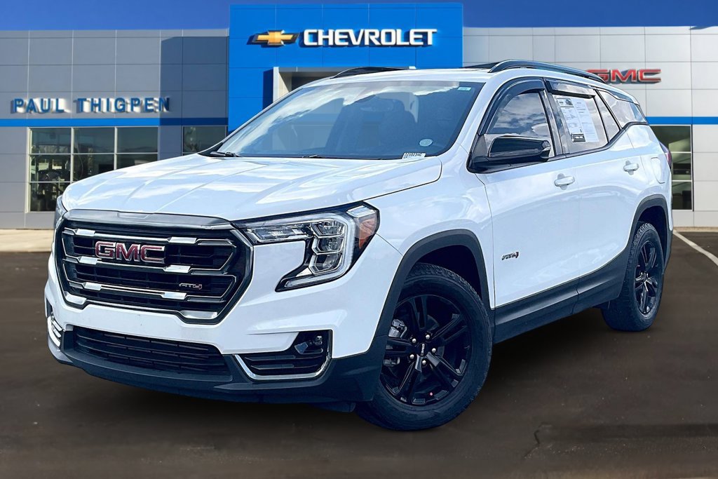 Used 2022 GMC Terrain AT4 w/ Infotainment Package II AWD/4WD image 3