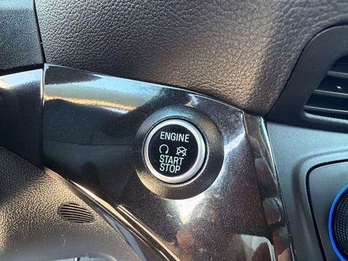 Used 2018 Ford Escape Titanium image 19