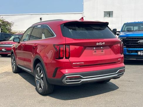 Certified 2023 Kia Sorento EX AWD/4WD image 7