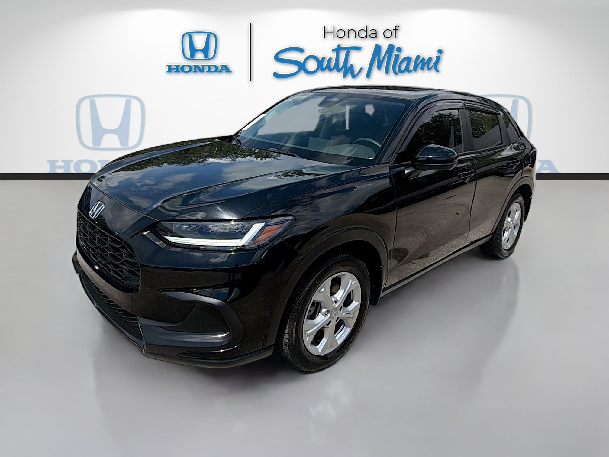 Used 2024 Honda HR-V LX image 3