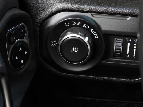 Used 2019 Jeep Wrangler Unlimited Sport S image 74