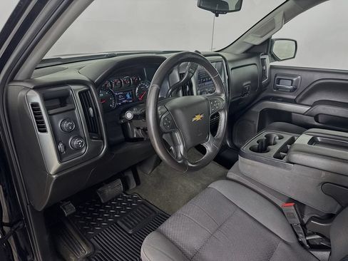 Used 2018 Chevrolet Silverado 1500 LT w/ All Star Edition AWD/4WD image 9