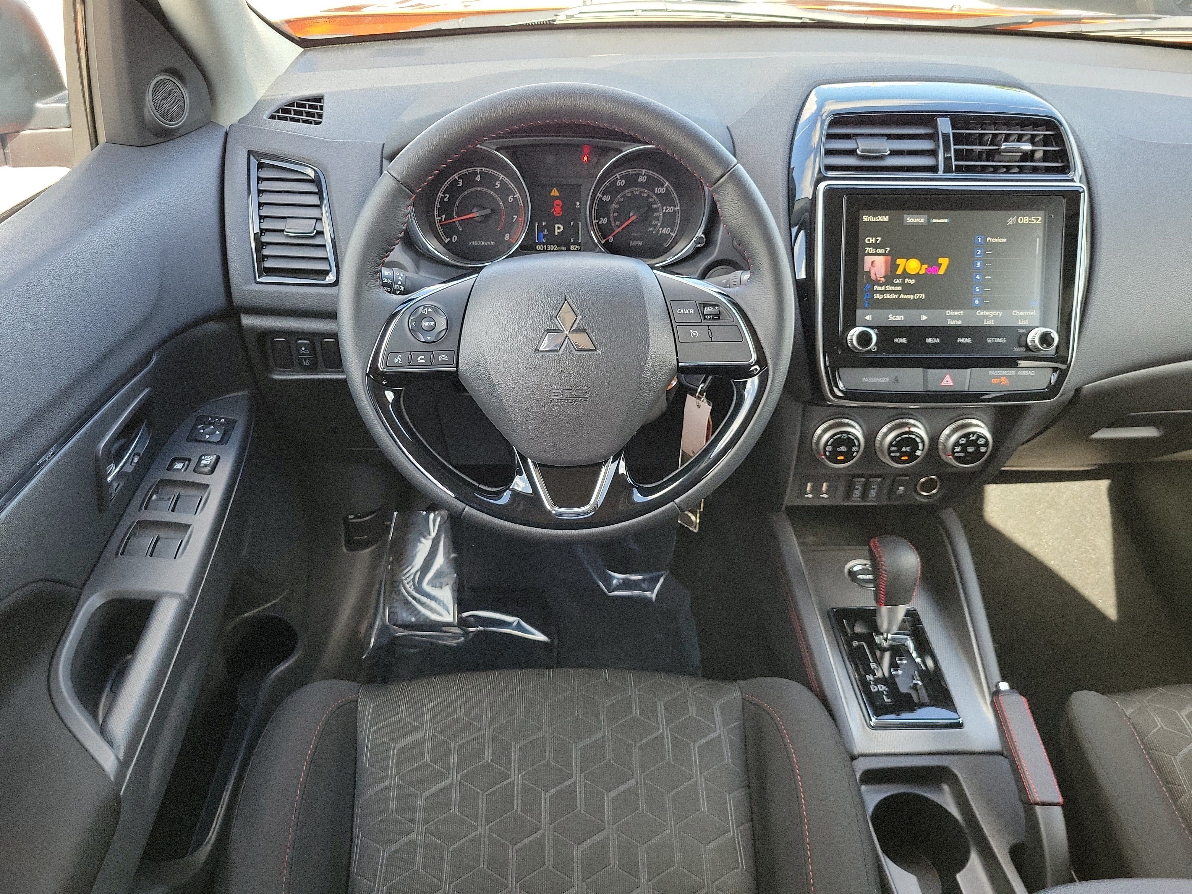 Used 2026 Mitsubishi Outlander Sport LE AWD/4WD image 18