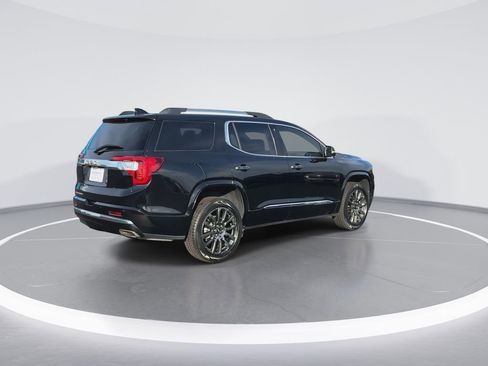 Used 2023 GMC Acadia Denali w/ Black Diamond Edition FWD image 8
