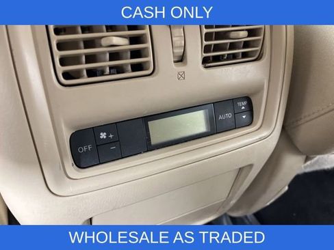 Used 2017 Nissan Pathfinder S image 40