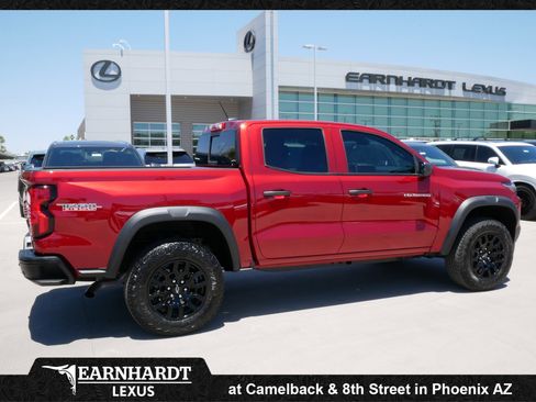 Used 2025 Chevrolet Colorado Trail Boss AWD/4WD image 9