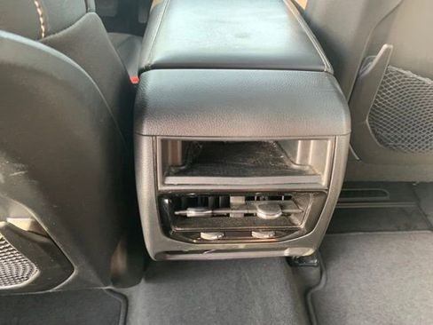 Used 2023 Jeep Grand Cherokee Altitude AWD/4WD image 28