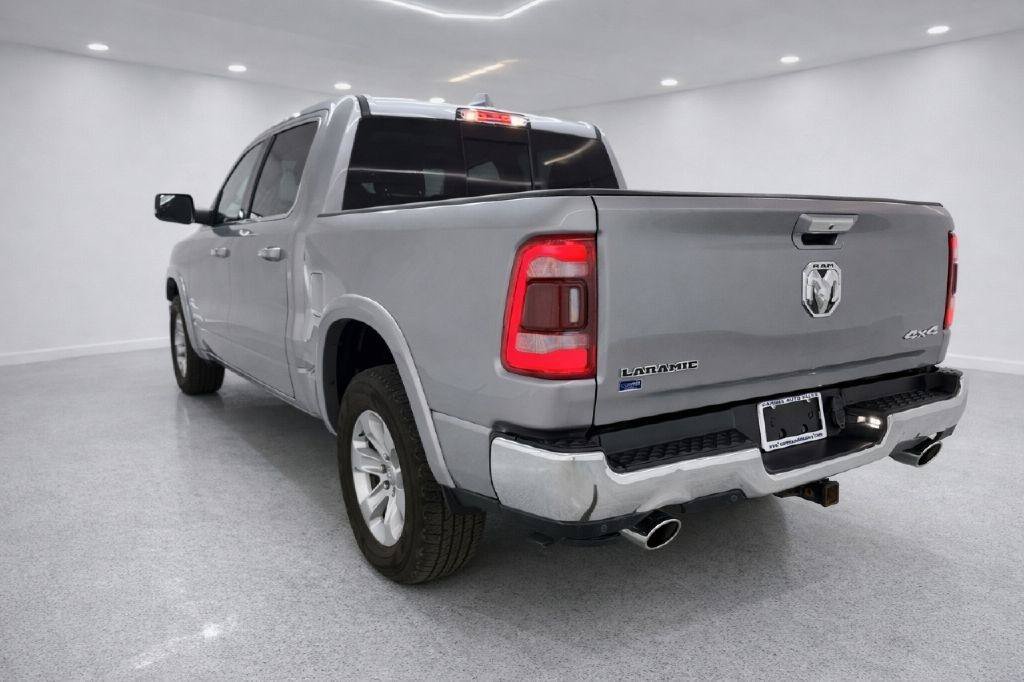 Used 2022 RAM 1500 Laramie AWD/4WD image 5