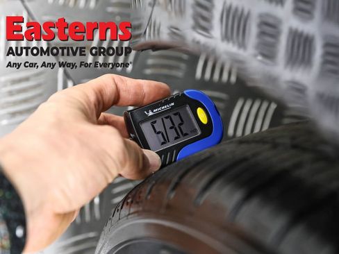 Used 2019 Lexus ES 350 Ultra Luxury image 32