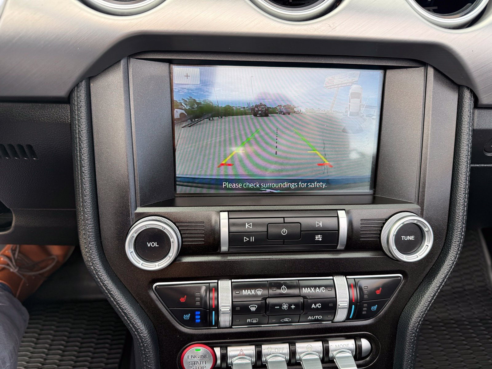 Used 2022 Ford Mustang Premium RWD image 21