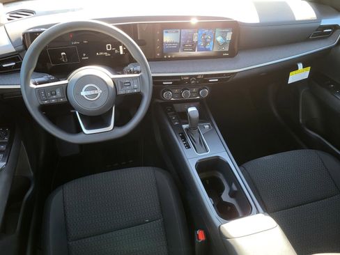 New 2026 Nissan Kicks S image 2