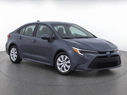 Used 2025 Toyota Corolla LE