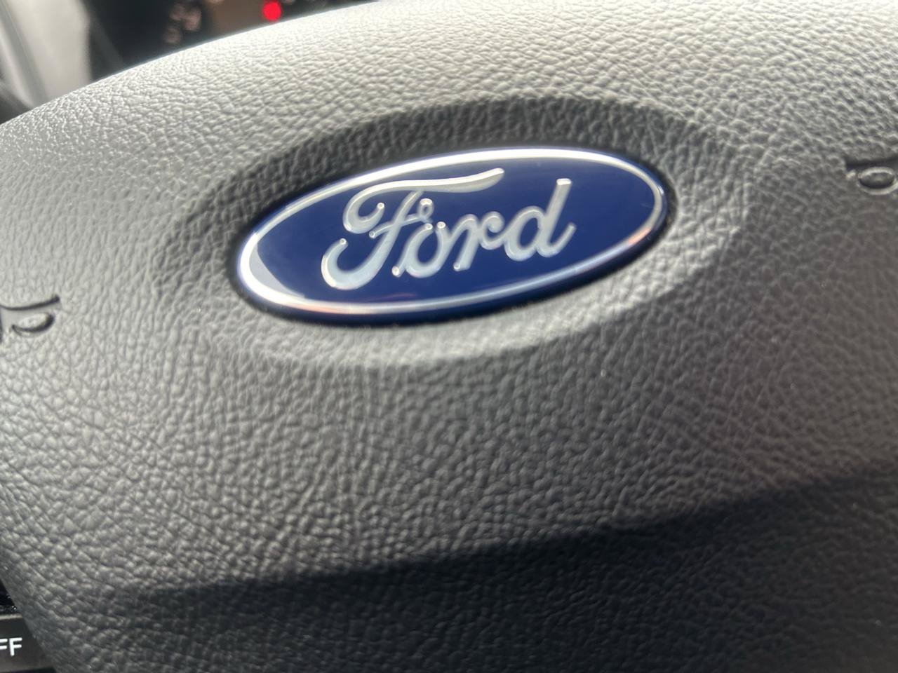 Used 2017 Ford Escape SE w/ Equipment Group 201A FWD image 20