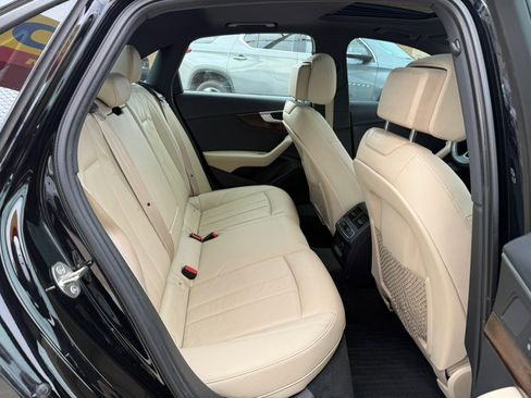 Used 2017 Audi A4 2.0T Premium image 10