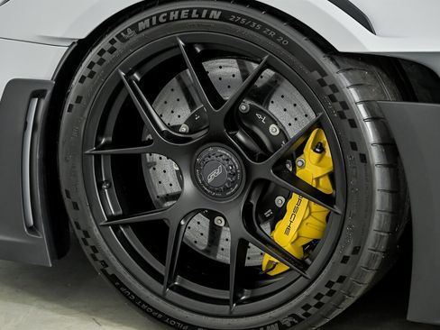 Used 2024 Porsche 911 GT3 RS RWD image 13