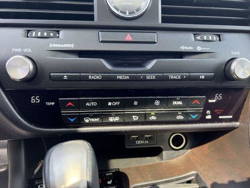 Certified 2022 Lexus RX 350 AWD w/ Premium Package image 17