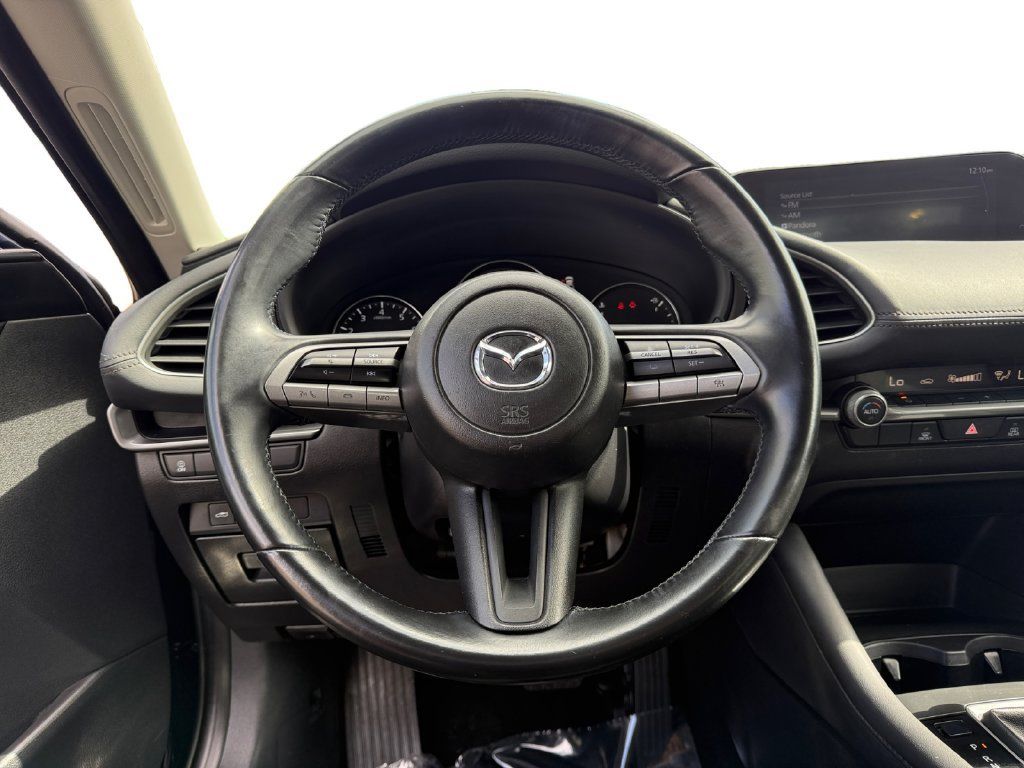 Used 2021 MAZDA MAZDA3 s FWD image 12