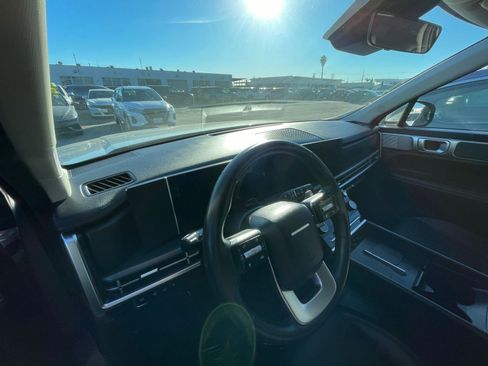 Used 2025 Hyundai Santa Fe SEL image 34