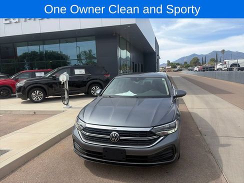 Used 2024 Volkswagen Jetta S FWD image 2