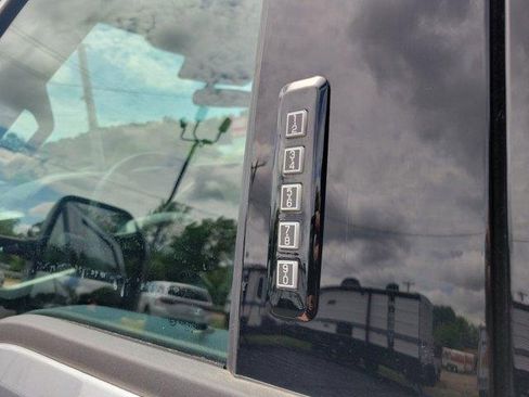 Used 2024 Ford F350 XLT image 18