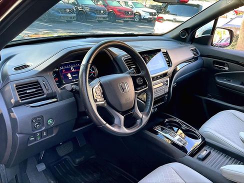 Used 2019 Honda Passport Touring image 17