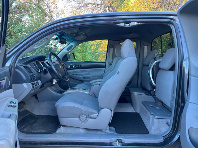 Used 2010 Toyota Tacoma 4x4 Access Cab V6 image 27