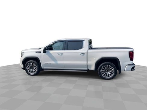 Used 2024 GMC Sierra 1500 Denali Ultimate AWD/4WD image 5