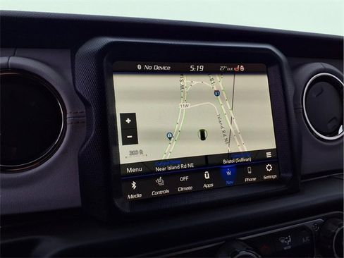 Used 2023 Jeep Wrangler Unlimited Sahara image 22