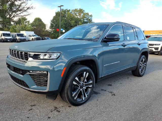 New 2027 Jeep Grand Cherokee Limited AWD/4WD image 10