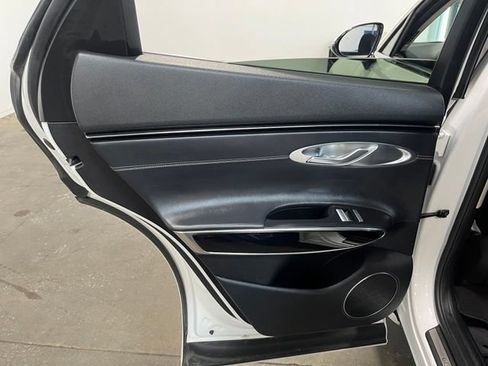 Used 2025 Genesis GV70 2.5T AWD/4WD image 20