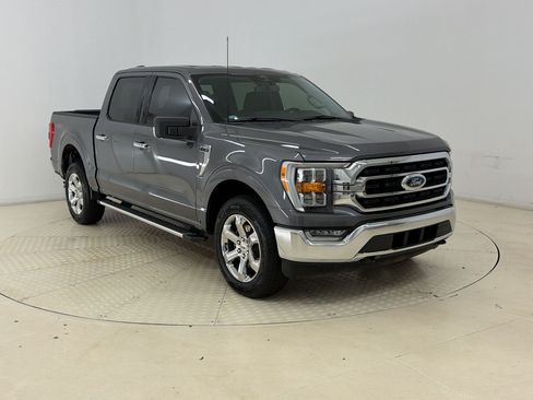 Used 2022 Ford F150 XLT w/ Equipment Group 302A High AWD/4WD image 7