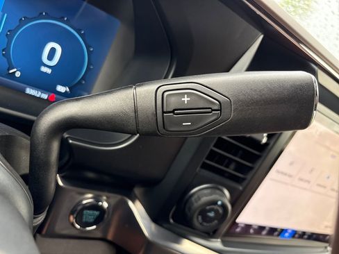 Certified 2025 Ford F250 King Ranch w/ Chrome Package image 27