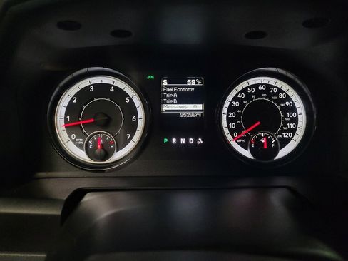 Used 2018 RAM 1500 Express w/ Express Value Package RWD image 23
