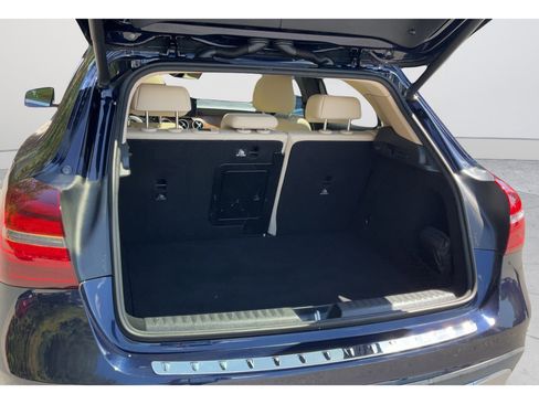 Used 2019 Mercedes-Benz GLA 250 image 18